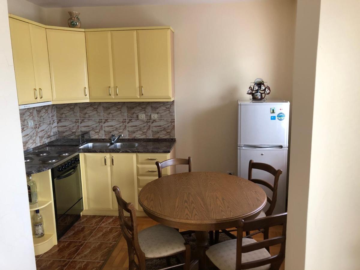 Apartman Djina Vrnjacka Banja Exterior photo